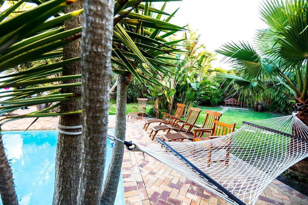 Secret Garden Guesthouse Bloubergstrand Exterior foto